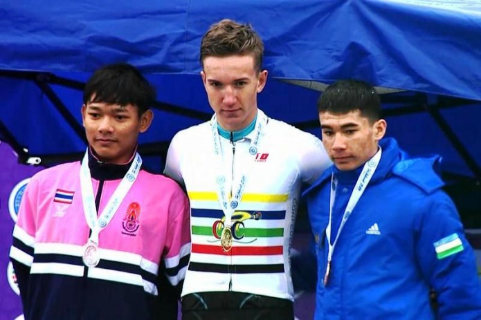 ЧА по велошоссе: на счету сборной Узбекистана 2 медали