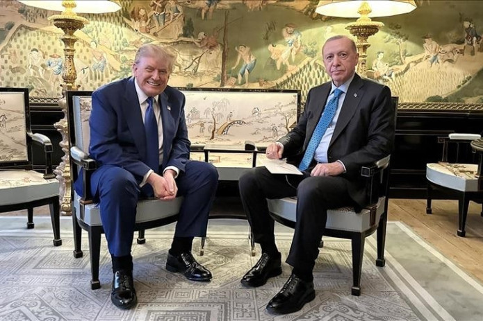 Erdo'g'an Gaagada AQSh Prezidenti Donald Tramp bilan uchrashdi