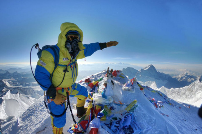 Nepal tajribasiz alpinistlarga Everestga chiqish uchun ruxsat bermaydi