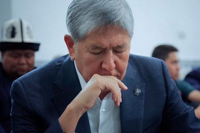 Алмазбек Атамбаев объявил голодовку после перевода в СИЗО