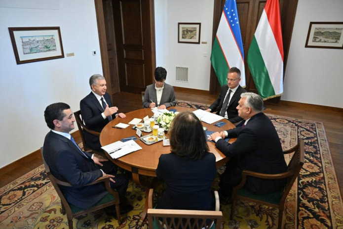 Shavkat Mirziyoyev va Viktor Orban tor doirada muzokara o‘tkazdi