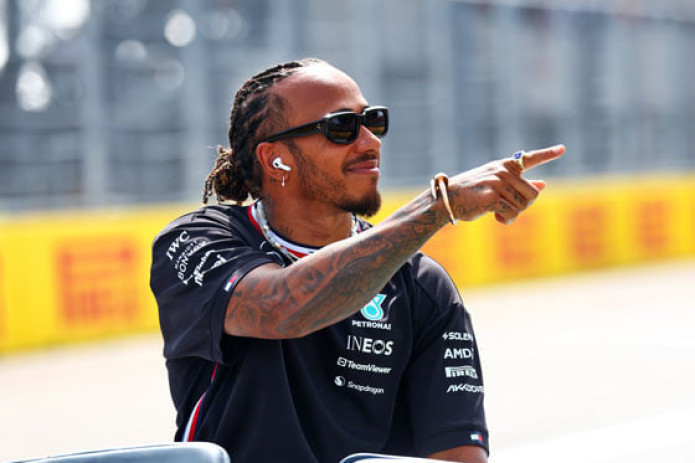 Lyuis Xemilton  “Formula-1”ning mutlaq rekordchisiga aylandi