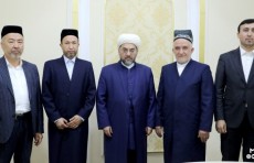 O'zbekiston va Tojikiston muftiylari muhim masalalarda fatvo tayyorllash bo'yicha hamkorlik qilishga kelishdi