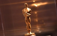Toshkentda o'tkazilgan "Chaplin Awards" taqdirlash marosimida Shuhrat Abbosovning ijodi ham mukofotlandi