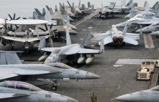 Tramp: AQSh harbiy kemalari Eronga yo'l olmoqda