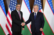O‘zbekiston Prezidenti “General Motors International” korporatsiyasining rahbariyati bilan uchrashdi