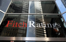 Fitch Rossiya aktivlari tufayli Euroclear reytingini pasaytirish bilan tahdid qilmoqda