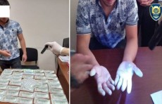 Shayxontohur tumanida fuqaro mansabdorlar orqali talabaga o'qishni ko'chirib berish uchun $ 5500 so'radi