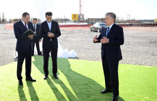 Yangi Toshkentdagi zamonaviy futbol stadioni qurilishi jadal davom etmoqda