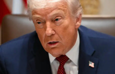 Tramp Ukrainada yangi prezidentlik saylovlarini o'tkazishga chaqirdi