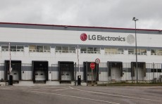 LG планирует закрыть свой завод в России и перенести его в другую страну