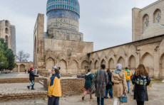 “Umra plyus” ziyorat turizmi dasturi orqali sayyohlar oqimi oshiriladi