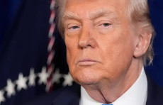 Tramp Rossiyaga qarshi sanksiyalar to'g'risidagi qonun loyihasini qo'llab-quvvatladi