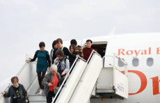 Toshkentga Singapurdan sayyohlar bilan birinchi charter reys yetib keldi