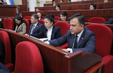 Sudyalar oliy kengashi tarkibi saylanish orqali shakllantiriladi