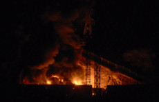 AQSH Venesuelaga havo zarbalari berdi: Tramp Nikolas Maduro qo‘lga olinganini eʼlon qildi